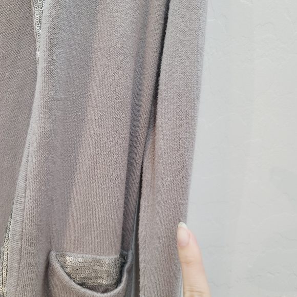 💕 LC Lauren Conrad Gray Open Front Sequin Cardigan Women's Size Small - Picture 4 of 8